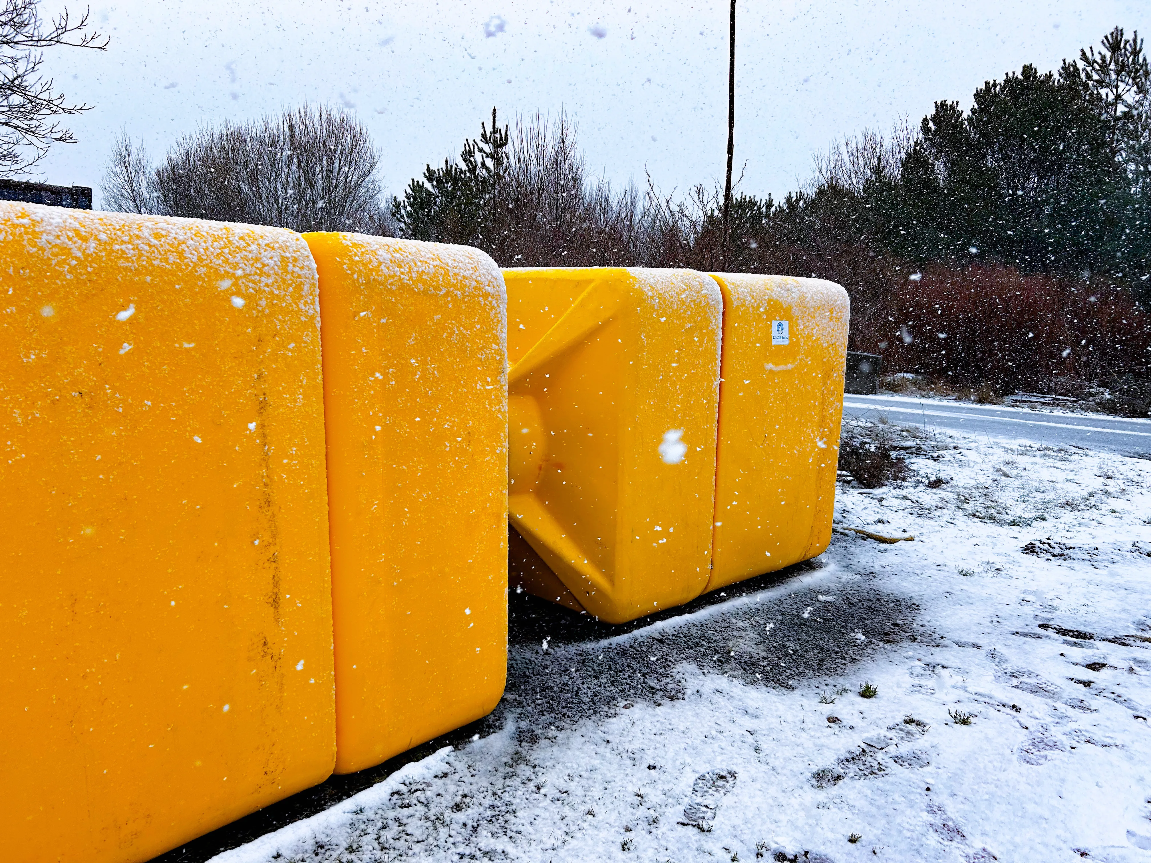 Surplus Activa FBB Buoys