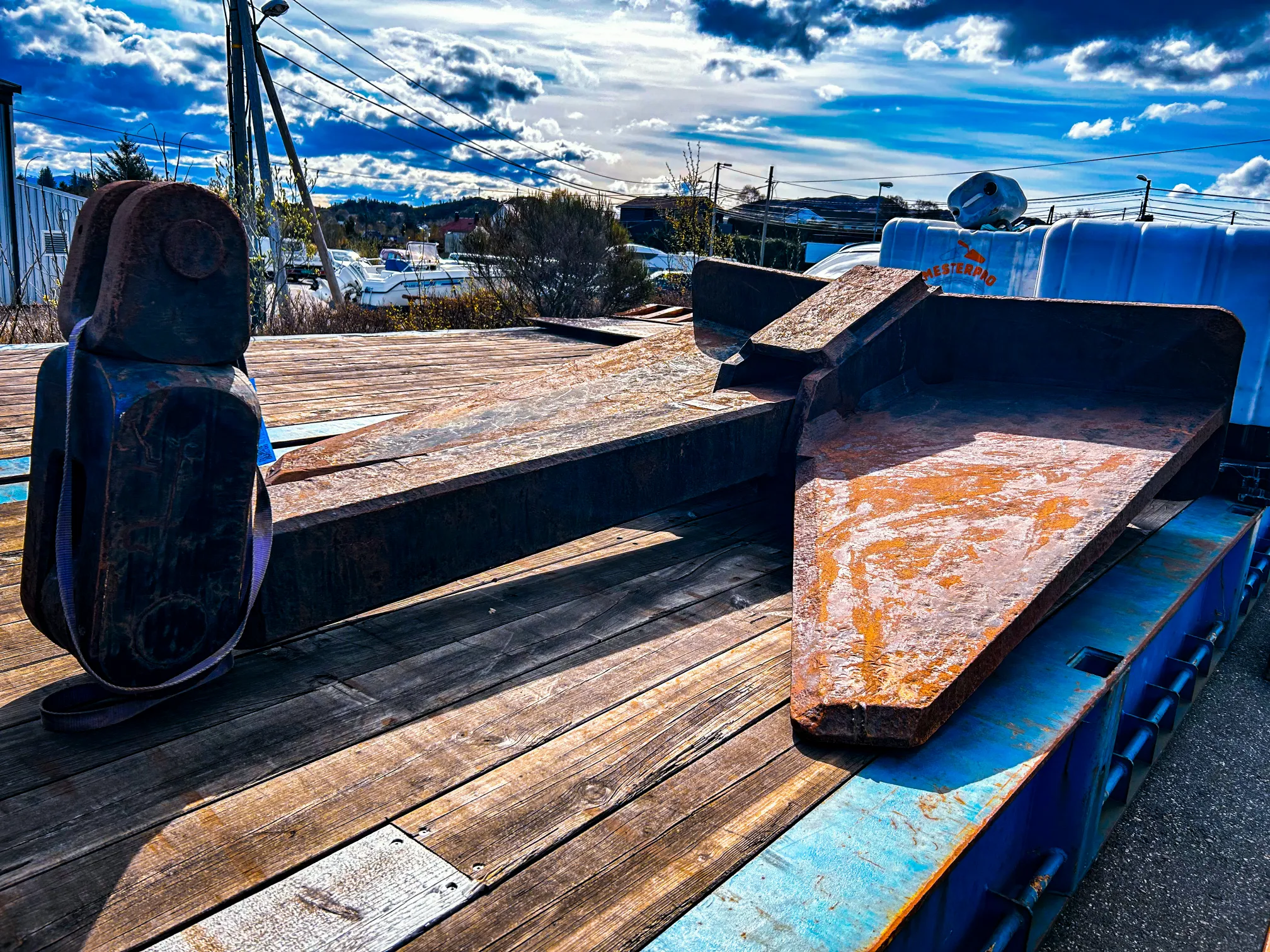 Delivery of galvanized steel TW anchors