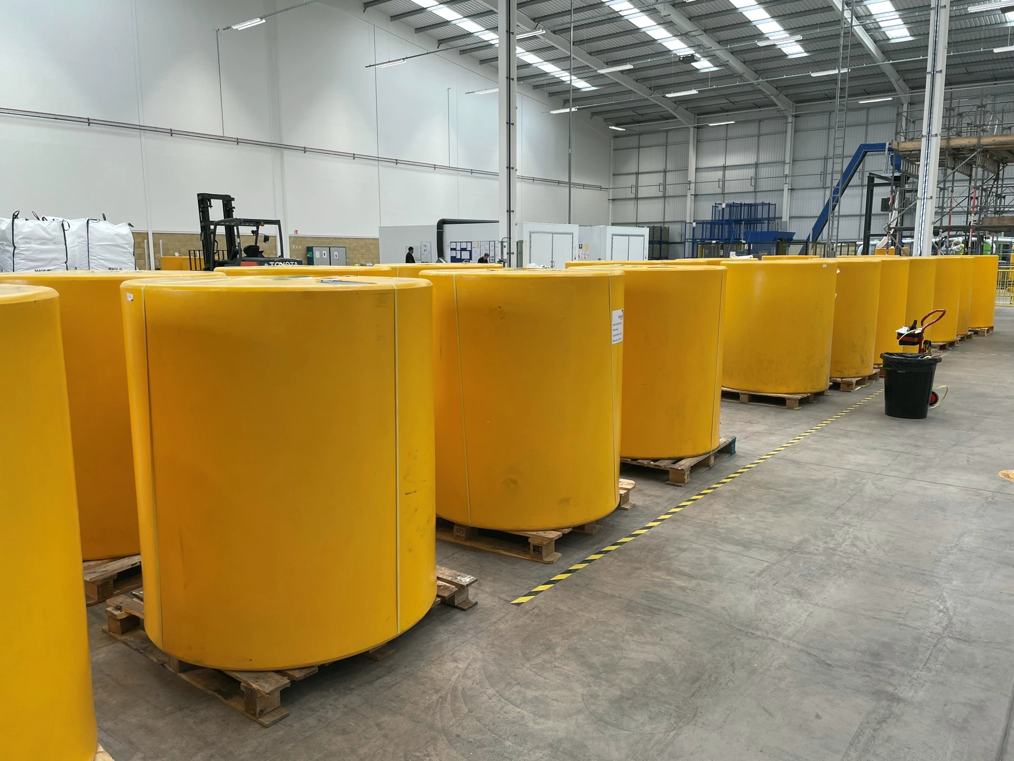 Cylindrical Support Buoys